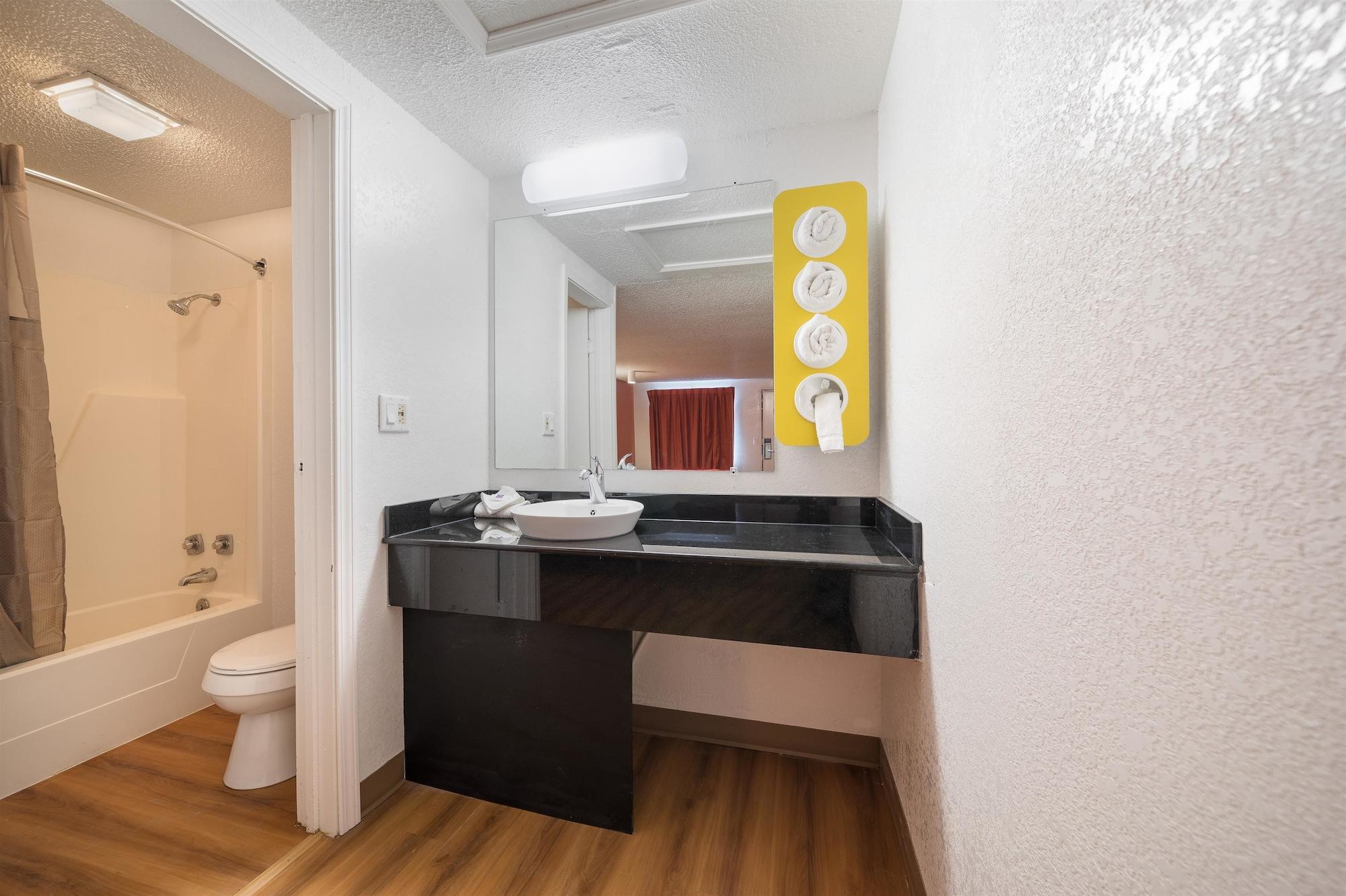 Motel 6-Hamburg, Ny Eksteriør billede