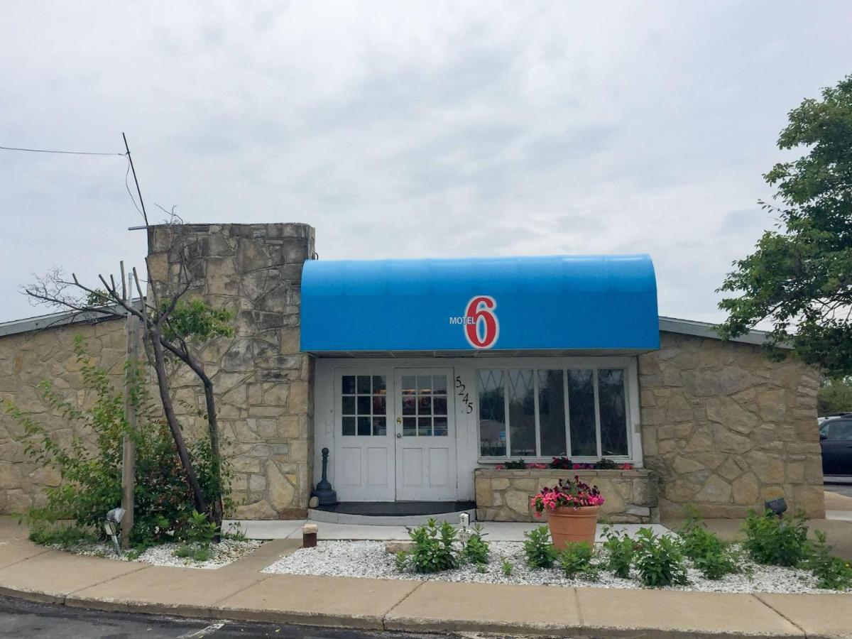 Motel 6-Hamburg, Ny Eksteriør billede
